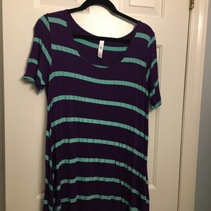 Euc s Lularoe perfect t